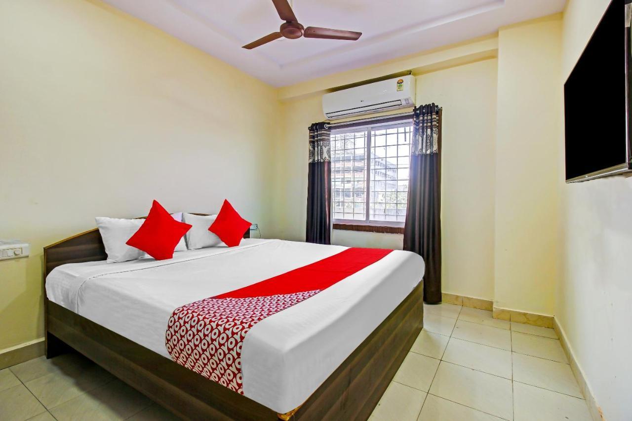 Hotel O Adhin Residency Hyderabad Esterno foto