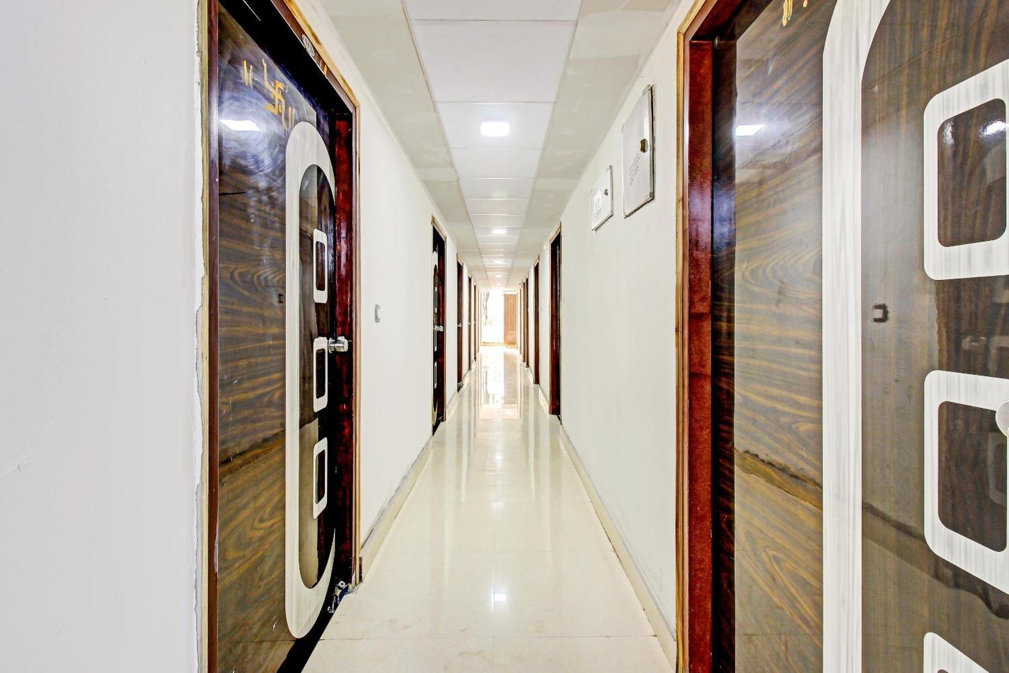 Hotel O Adhin Residency Hyderabad Esterno foto