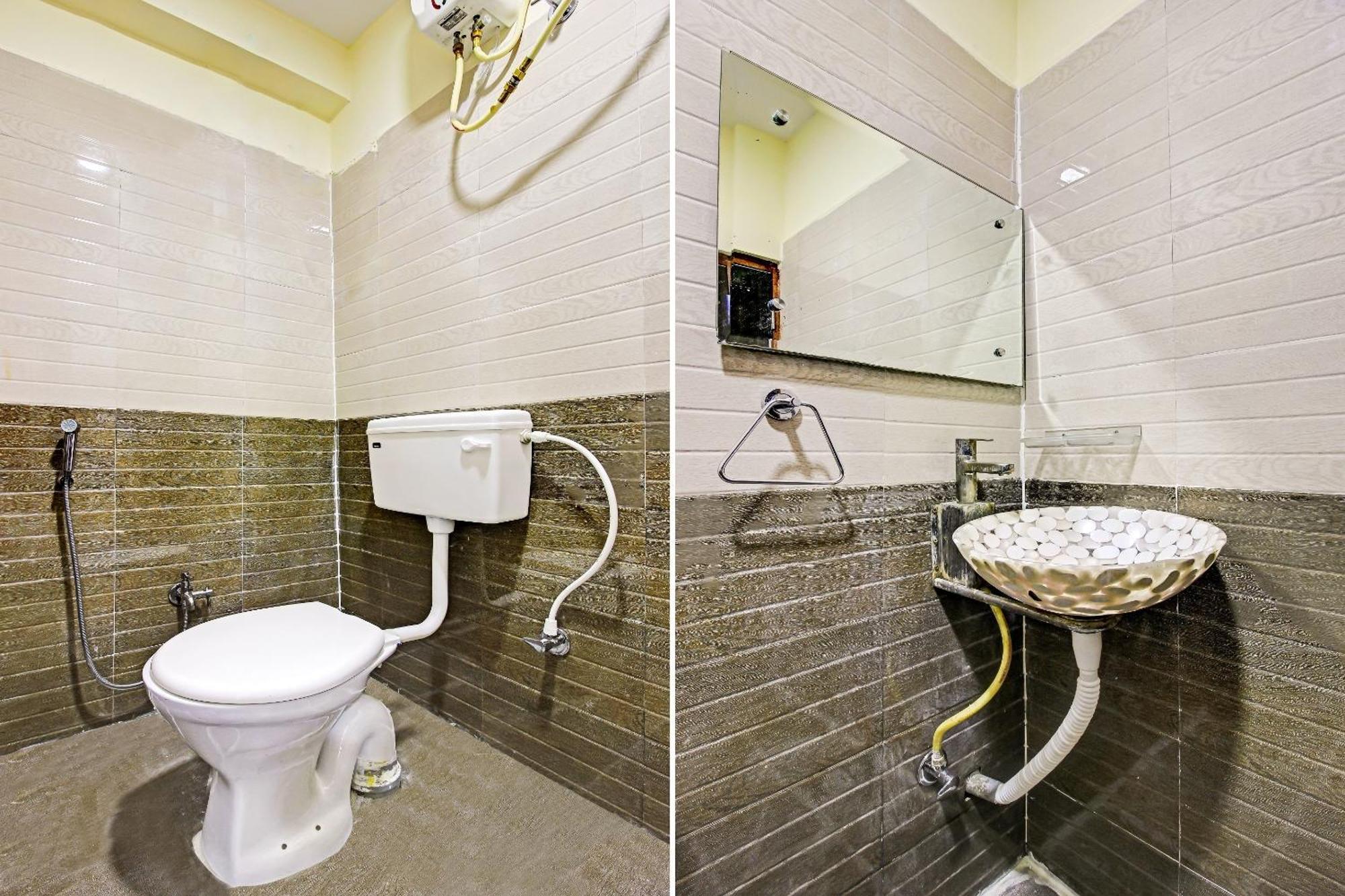 Hotel O Adhin Residency Hyderabad Esterno foto
