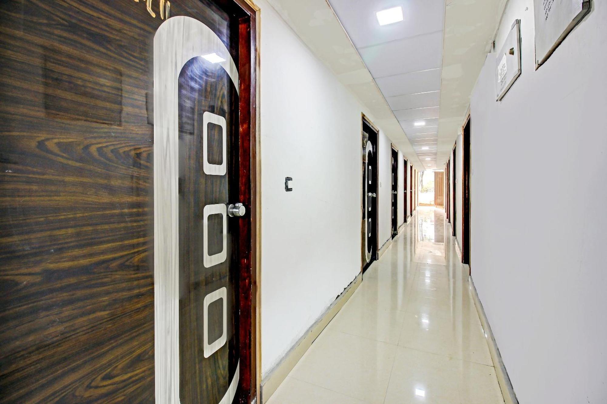 Hotel O Adhin Residency Hyderabad Esterno foto